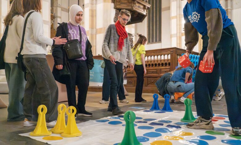 Op 11 maart 2026 organiseert Hart voor Zwolle een spelletjesavond in het Academiehuis. Van sjoelen tot Mario Kart: iedereen is welkom. Deelname is gratis.