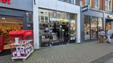 Pepernoten en kruidnoten bij Van Delft aan de Diezerstraat in Zwolle