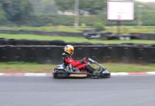 Daan Hoogstra tijdens een kartwedstrijd in de Elite Rotax Competitie