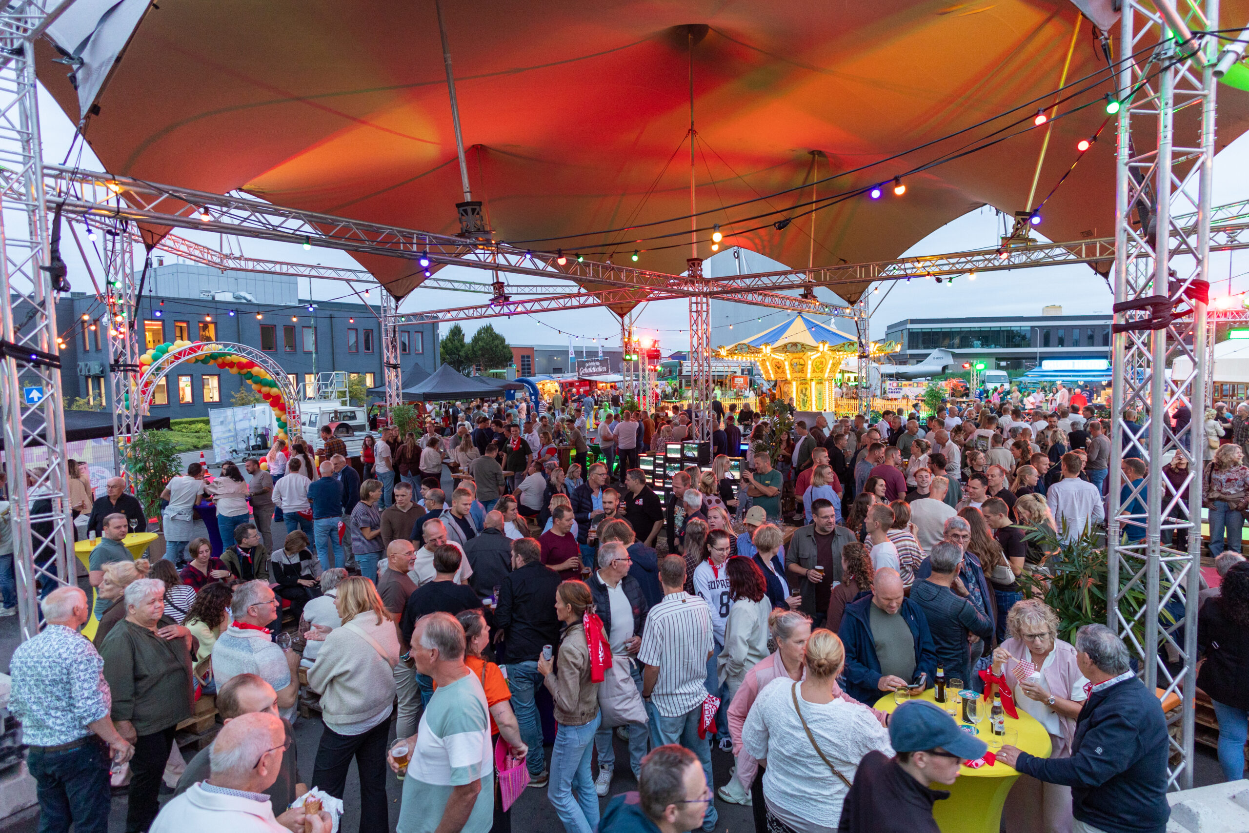 Medewerkers van Schagen Groep tijdens het 75-jarig jubileum in 2026