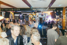 Nederlandstalige livemuziek tijdens Café Smart in de Zwolse binnenstad