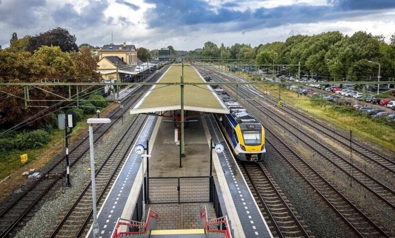 Station Meppel, onderdeel van de spoorverbinding tussen Zwolle en Noord-Nederland